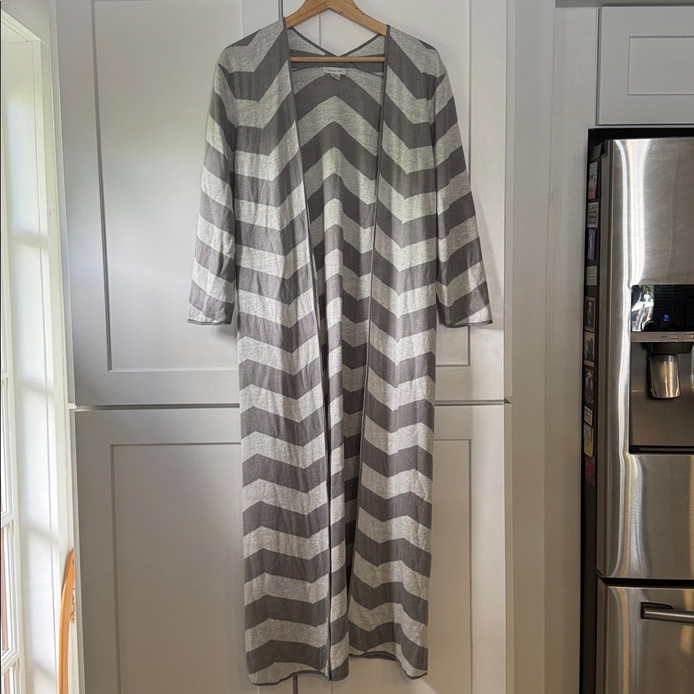 Garnet Hill Linen Maxi Chevron Pattern Grey and White Duster Cardigan Size L